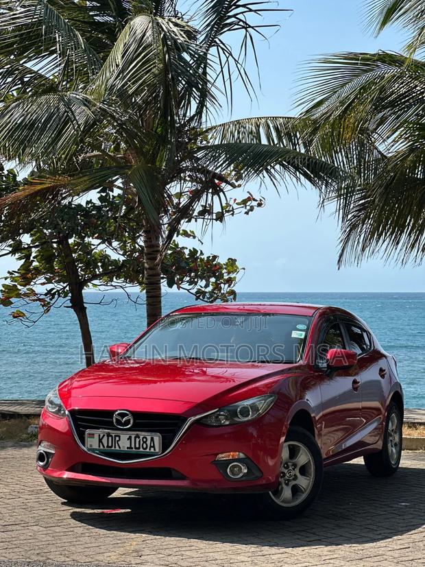 Mazda Axela 2016 Red