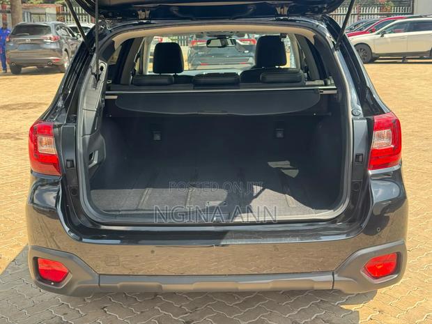 Subaru Outback 2019 Black