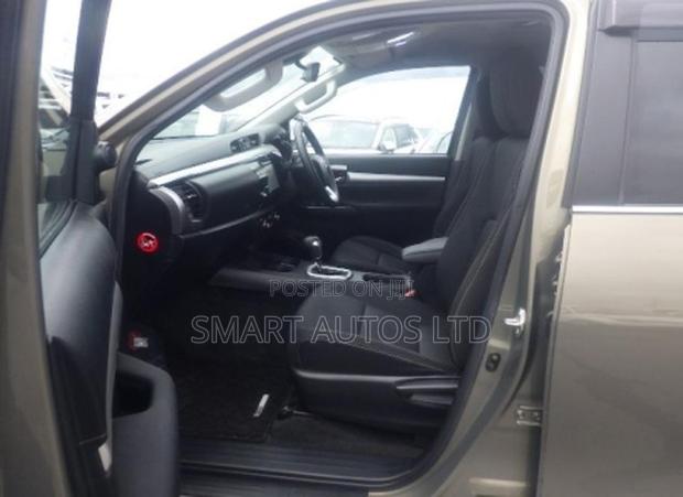 Toyota Hilux Revo Double Cab Deisel 2.4 AWD 2021 Brown