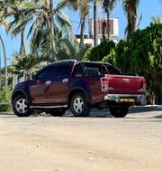 Isuzu D-MAX 2014 Maroon for sale