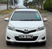 Toyota Vitz 2013 White for sale