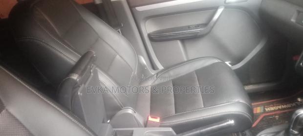 Volkswagen Touran 2014 Red
