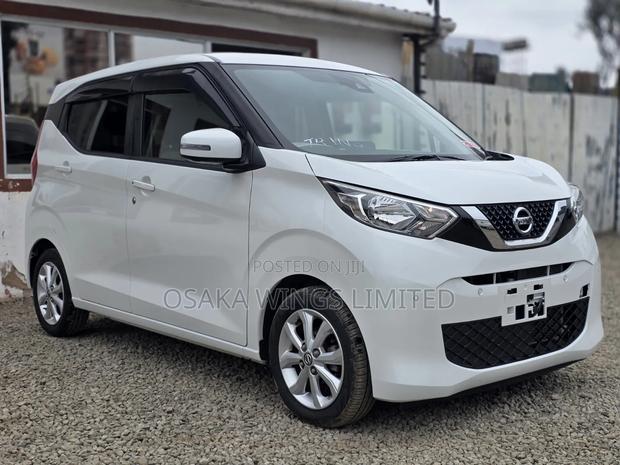 Nissan Dayz 2019 White