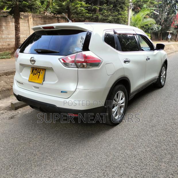 Nissan X-Trail 2014 White