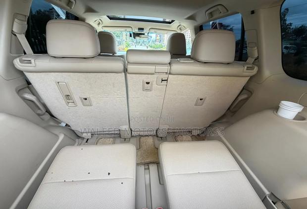 Toyota Land Cruiser Prado 2.7 2022 Black