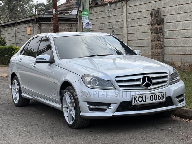 Mercedes-Benz C200 2012 Silver