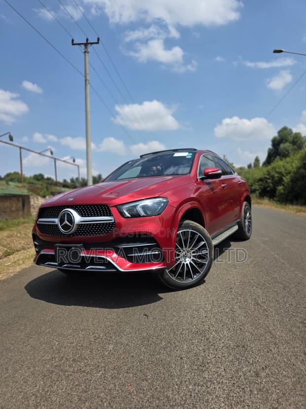 Mercedes-Benz GLE-Class GLE 400d 4MATIC 2020 Red