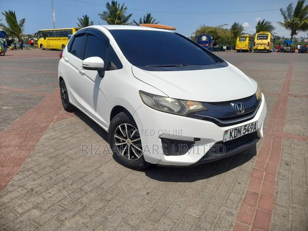 Honda Fit 2016 White