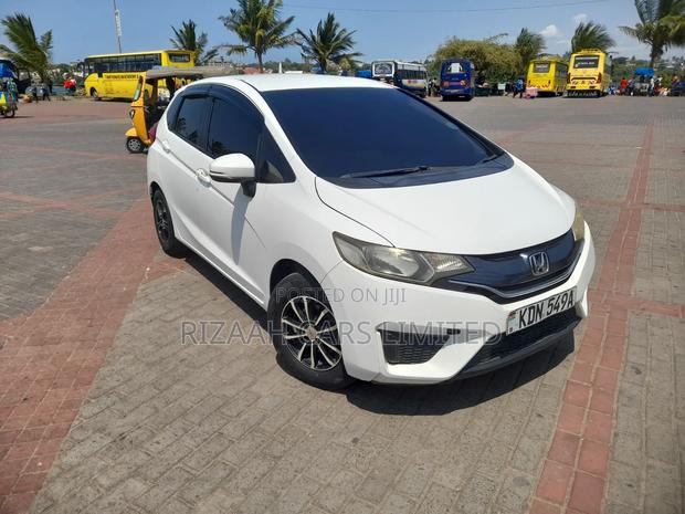 Honda Fit 2016 White