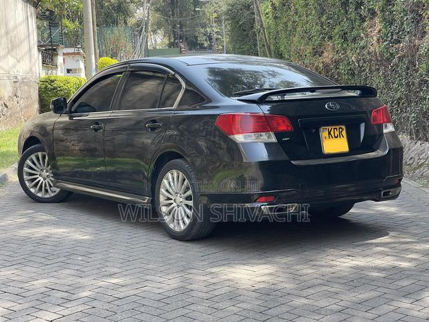 Subaru Legacy 2012 Black