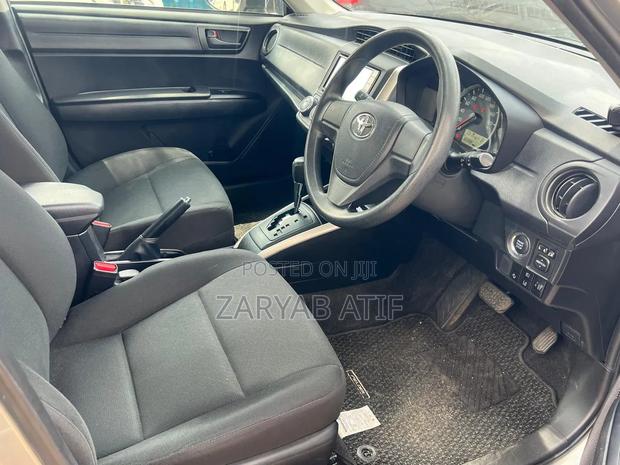 Toyota Corolla Fielder 2020 Silver