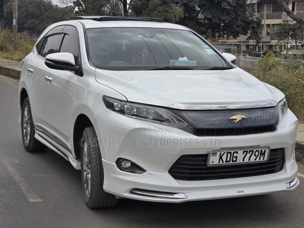 Toyota Harrier 2015 Pearl