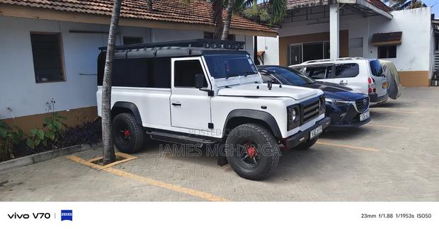 Land Rover Defender 1996 White