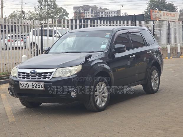 Subaru Forester 2010 Black