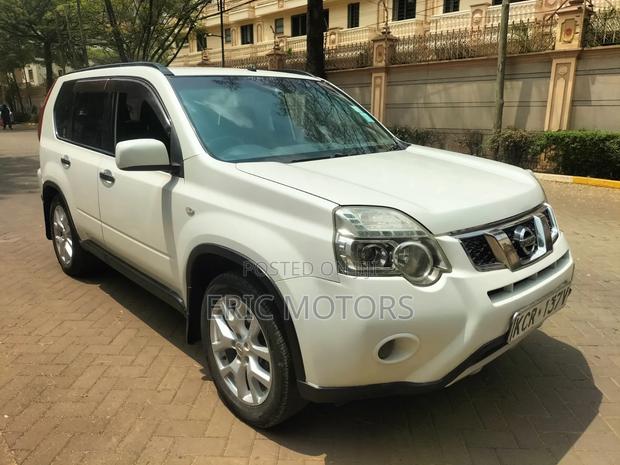Nissan X-Trail 2011 White