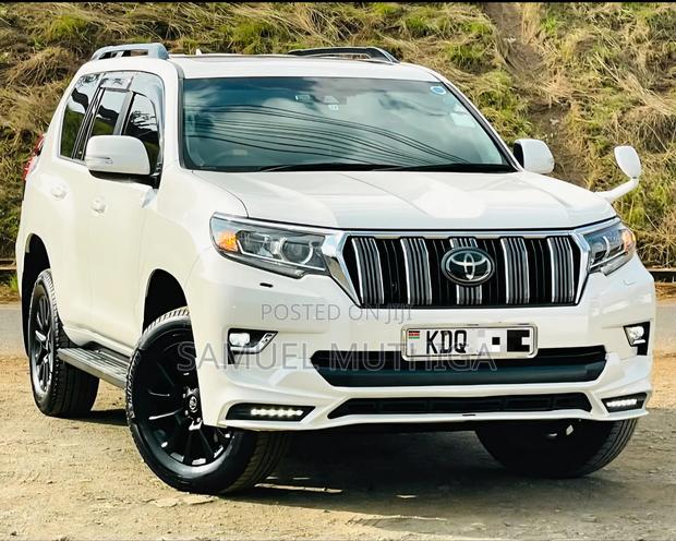 Toyota Land Cruiser 2017 Pearl