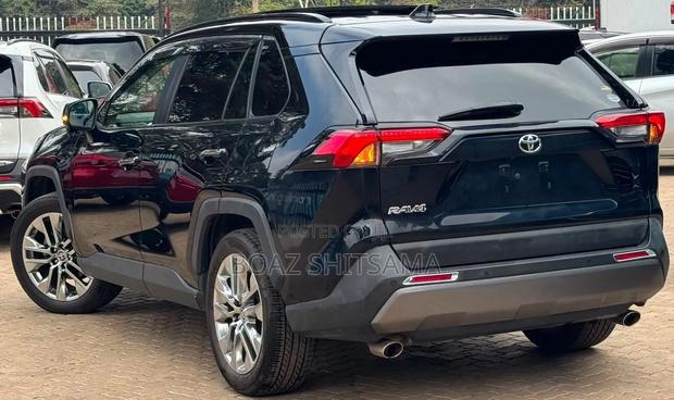 Toyota RAV4 2019 Black