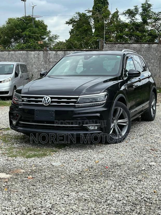 Volkswagen Tiguan 2019 Matt Black