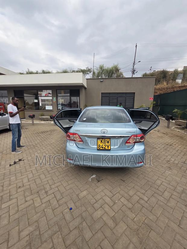 Toyota Corolla 2013 Blue