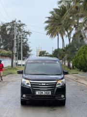 Toyota Noah 2017 Black for sale