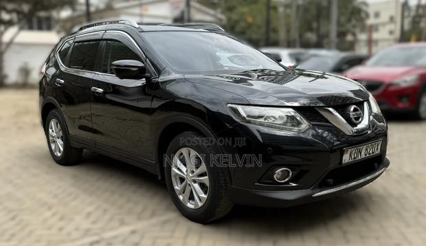 Nissan X-Trail 2.0 Petrol AWD 2016 Black