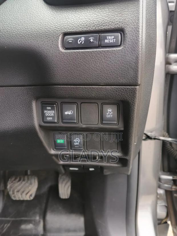 Nissan X-Trail 2019 Gray