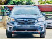 Subaru Forester 2.5i Touring AWD 2018 Gray for sale