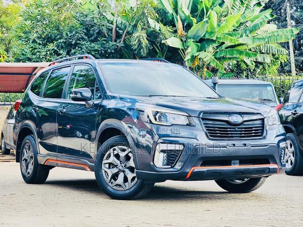 Subaru Forester 2.5i Touring AWD 2018 Gray