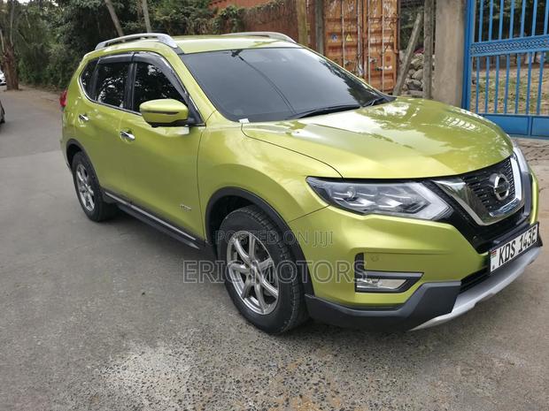 Nissan X-Trail 2017 Green