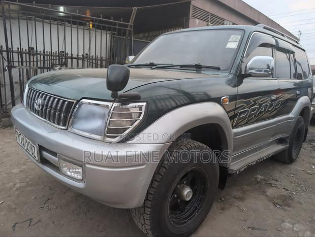 Toyota Land Cruiser 90 1997 Green