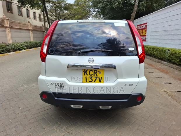 Nissan X-Trail 2012 Off white