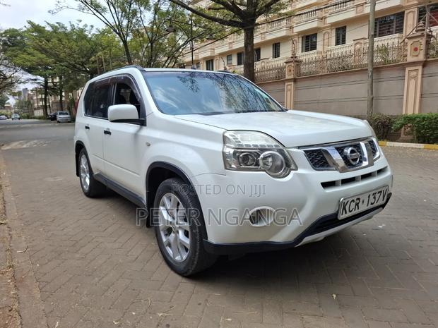 Nissan X-Trail 2012 Off white
