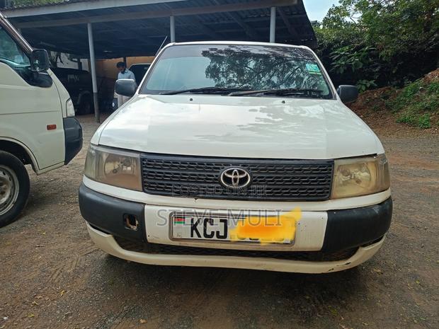 Toyota Probox 2009 White