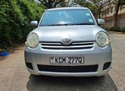 Toyota Sienta 2010 Silver for sale
