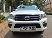 Toyota Hilux 2018 White for sale