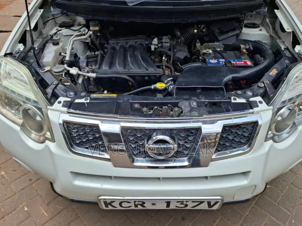 Nissan X-Trail 2011 White