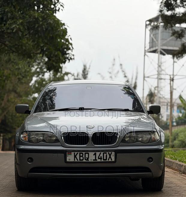 BMW 118i 2004 Gray