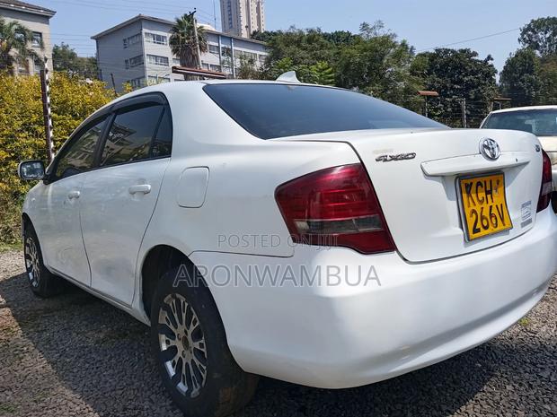 Toyota Axio 2010 White