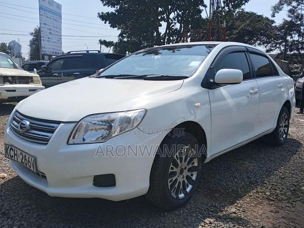 Toyota Axio 2010 White