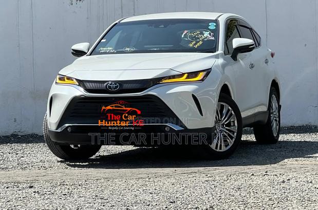 Toyota Harrier 2.0 2020 White
