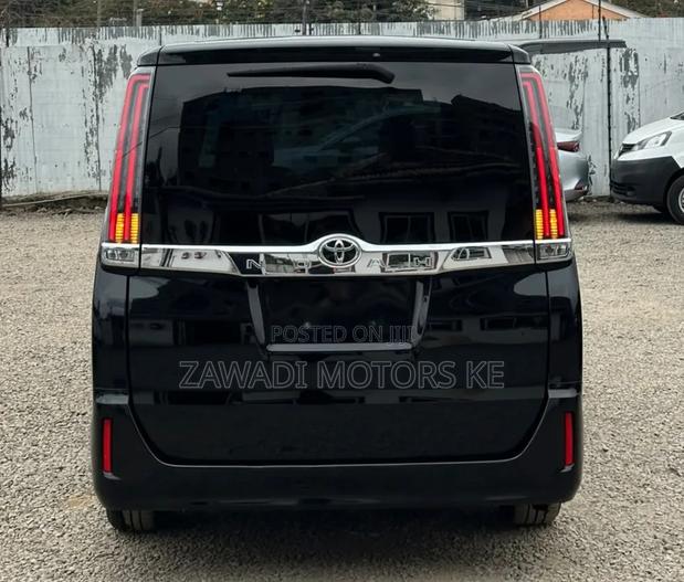 Toyota Noah 2020 Black