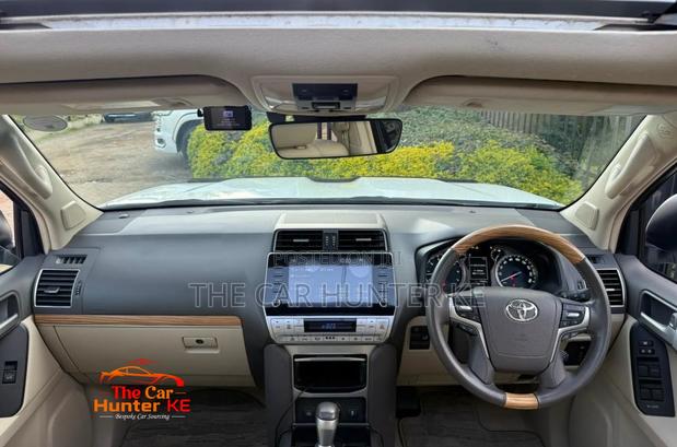 Toyota Land Cruiser Prado 2.7 2022