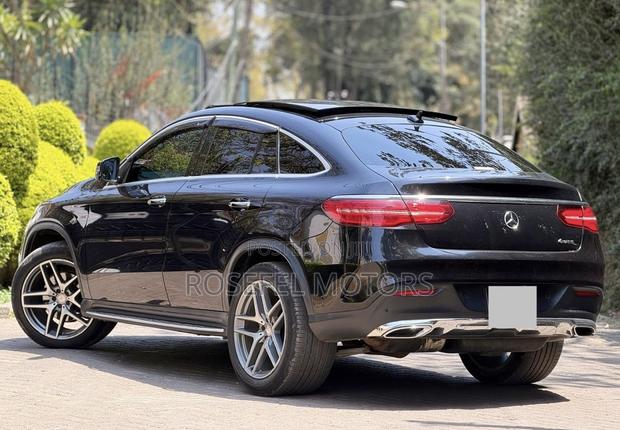 Mercedes-Benz GLE-Class GLE 350d 4MATIC 2017 Black