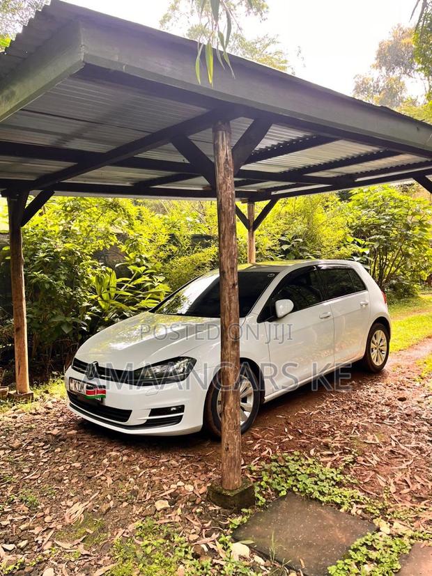 Volkswagen Golf TSI S 4-Door FWD 2016 White