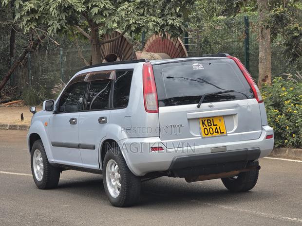 Nissan X-Trail 2.0 2003 Silver