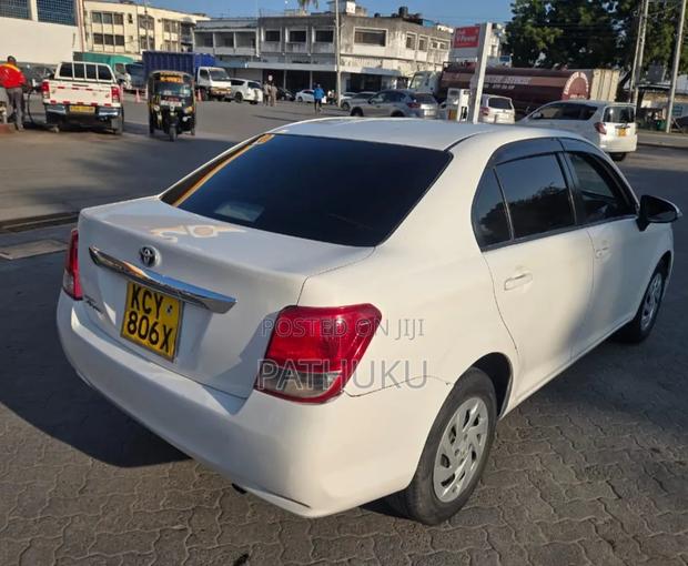 Toyota Axio 2013 White