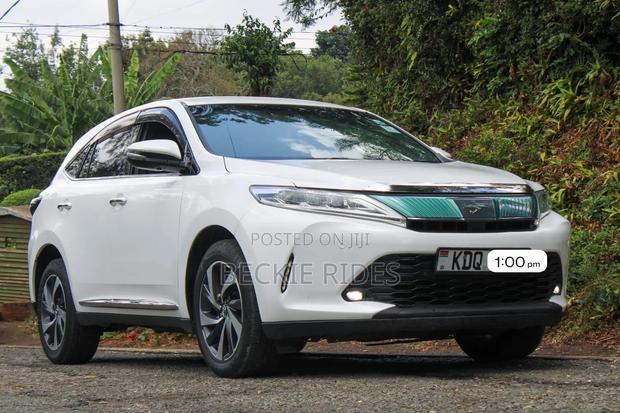 Toyota Harrier 2017 White