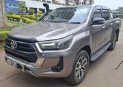Toyota Hilux 2017 Gray for sale