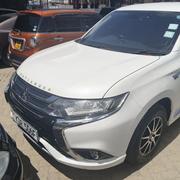 Mitsubishi Outlander 2017 White for sale