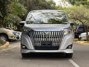 Toyota Esquire 2.0 FWD (7 seater) 2019 Gray for sale